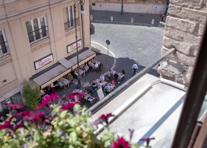 Neman Maison Experience I Pantheon Bed & Breakfast Rome