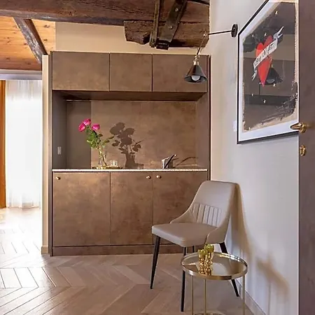 Neman Maison Experience I Pantheon