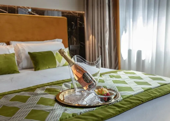 Neman Maison Experience I Pantheon Bed and breakfast 4*