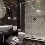 Neman Maison Experience I Pantheon Bed & Breakfast 4*