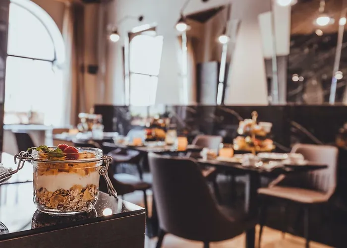 Neman Maison Experience I Pantheon Nocleg ze śniadaniem